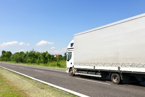 Streamline Your Fleet with Third-Party Apps and a Vehicle Tracking System