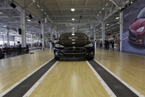 Blog - Tesla Ready to Pump Out 100,000 Cars Per Year by 2015