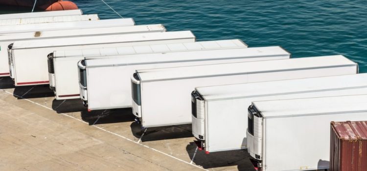 7 Features – GPS Trailer Tracking Systems